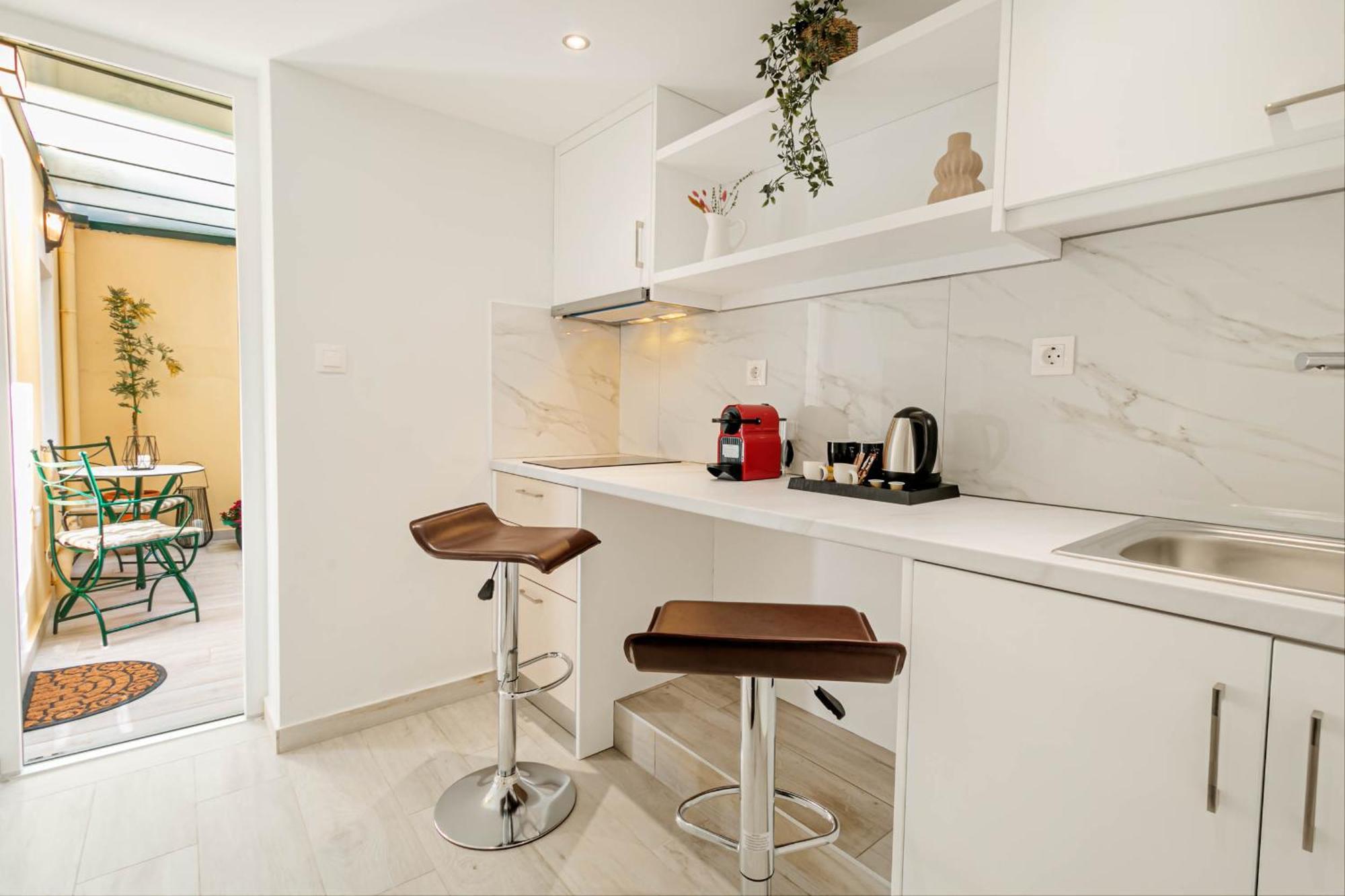 Agisilaos Apartment