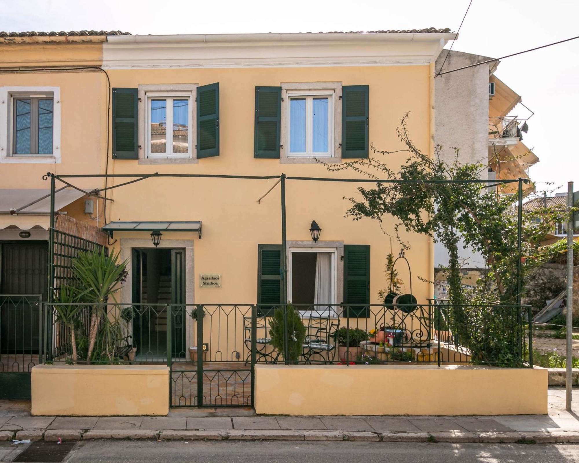 Apartment Agisilaos *