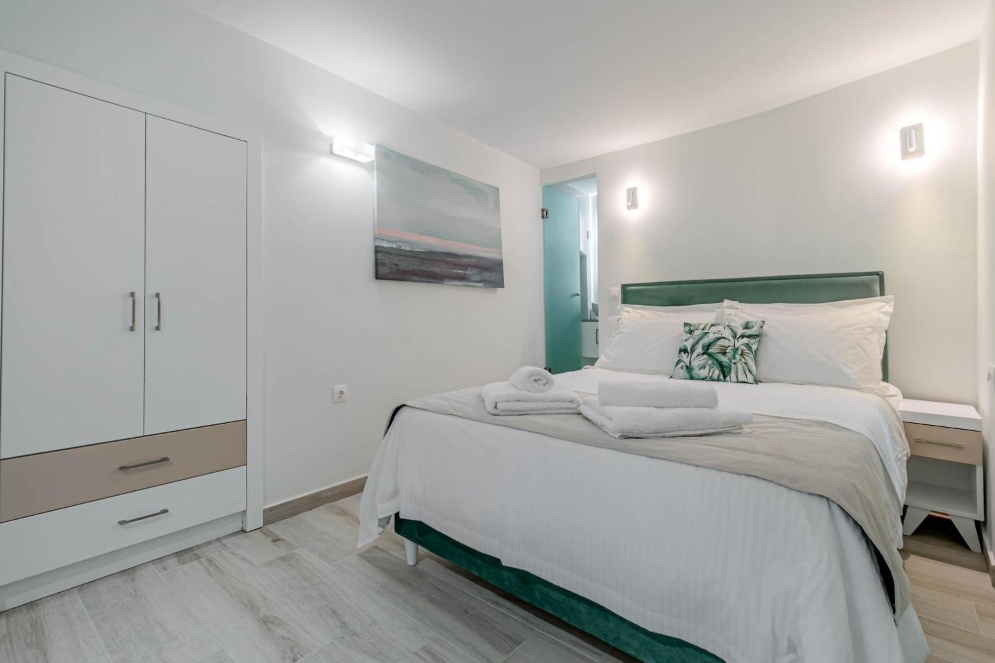 Apartment Agisilaos