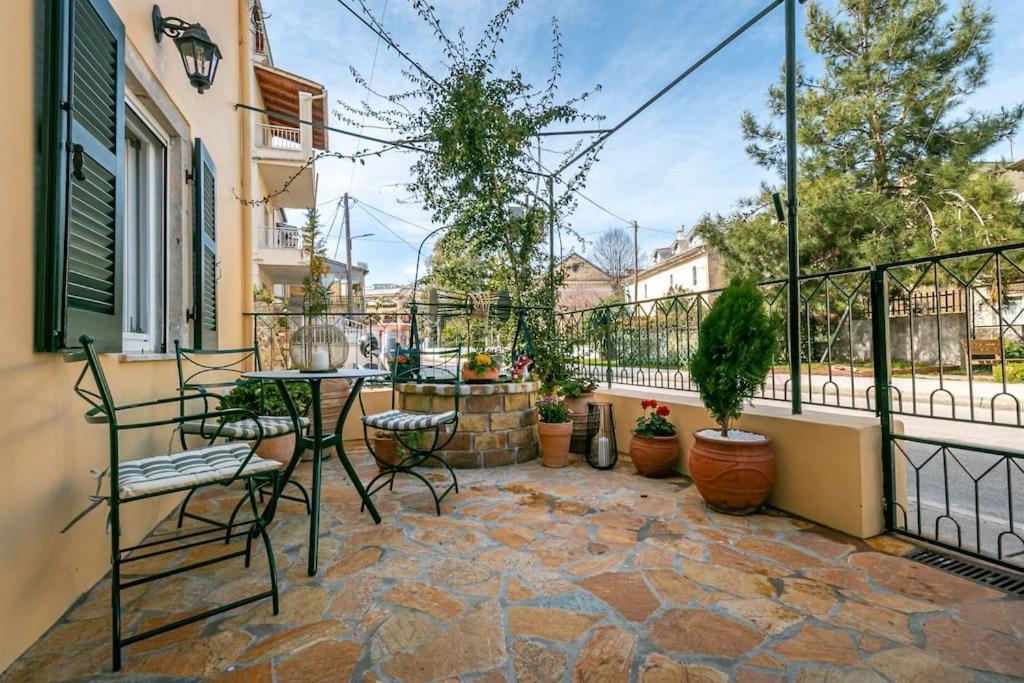 Agisilaos Apartment *